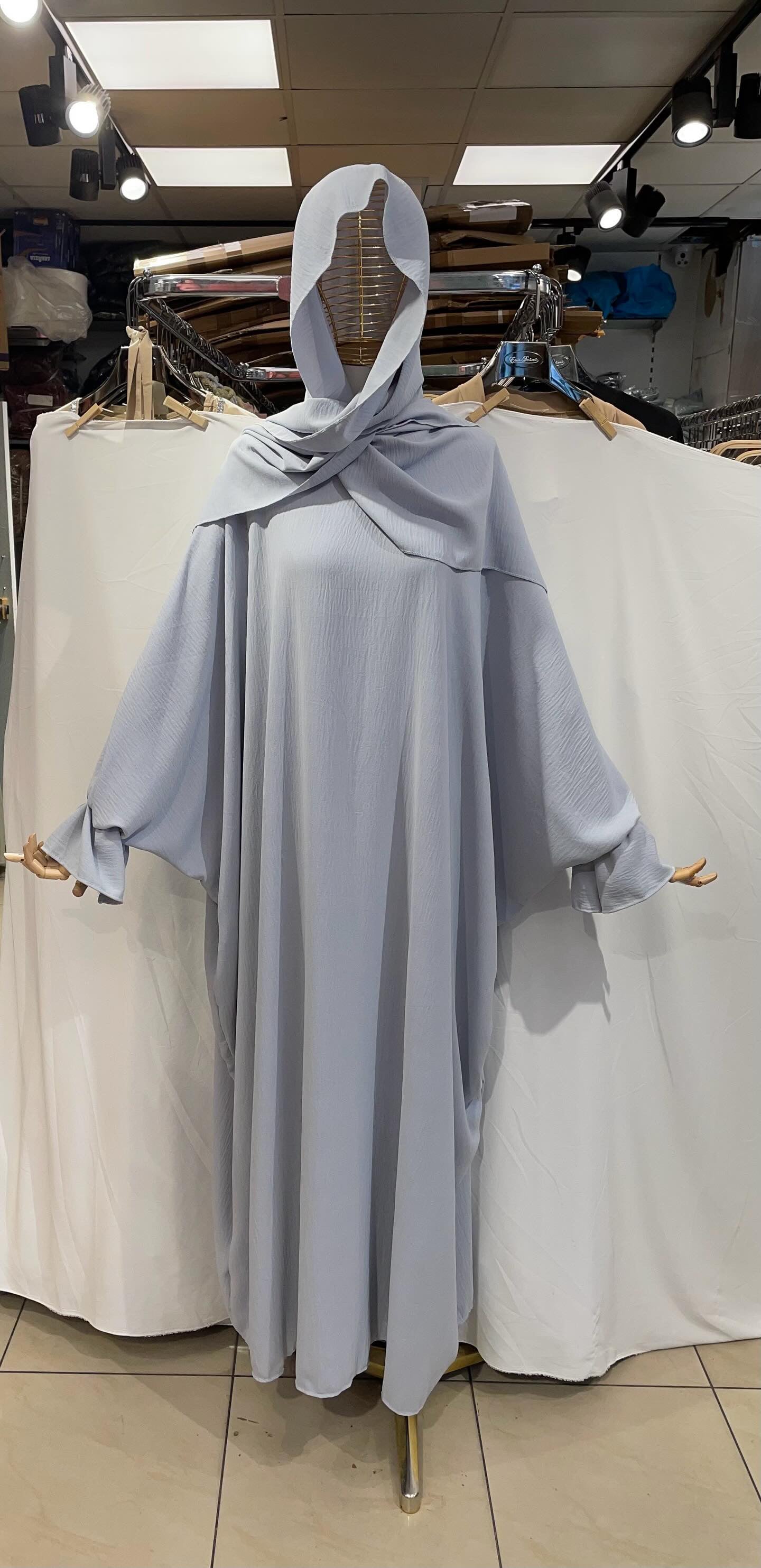 Abaya avec voile intégré